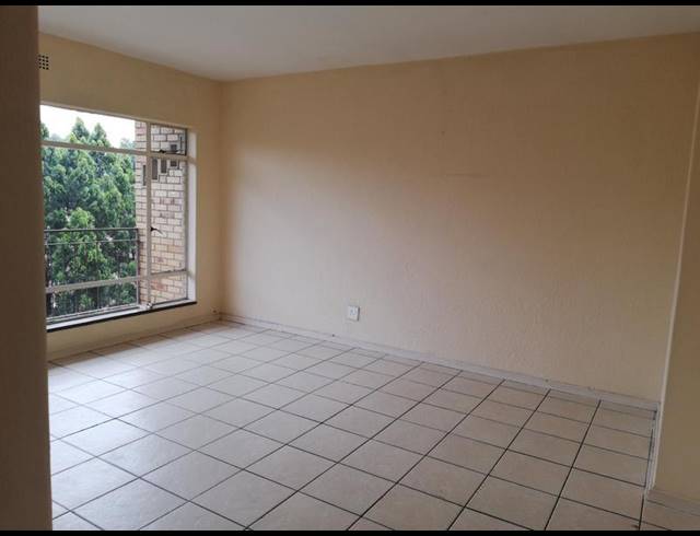 2 BEDROOM APARTMENT FOR SALE IN TURFFONTEIN